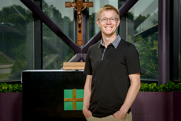 Vicar Paul Flo